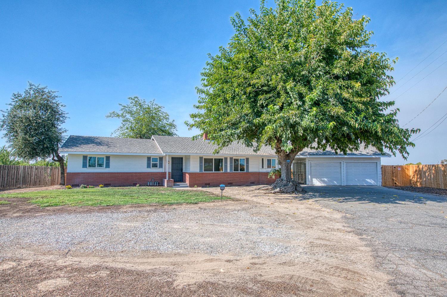 12390 E Kamm Ave