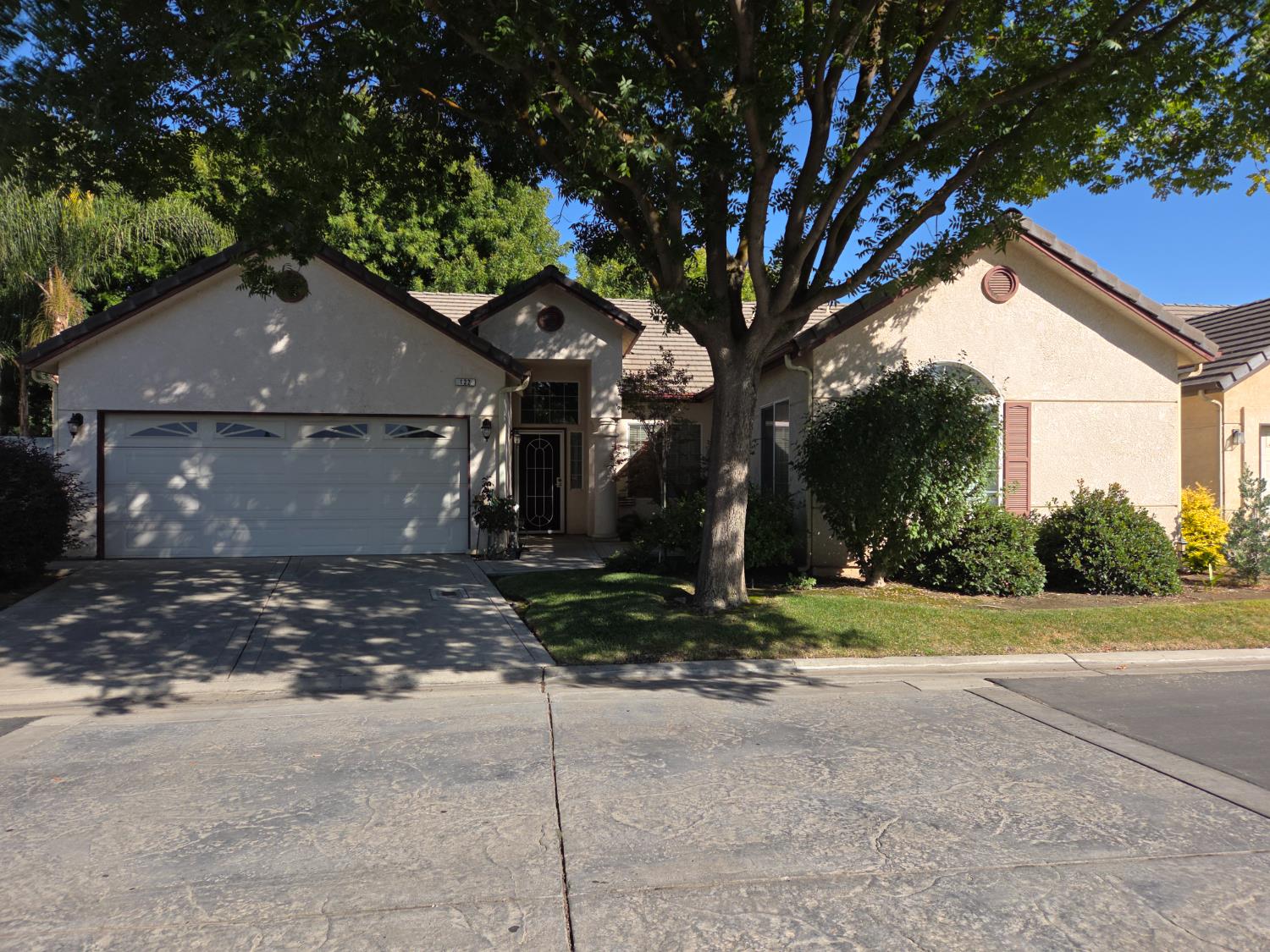 2300 Sierra St #122