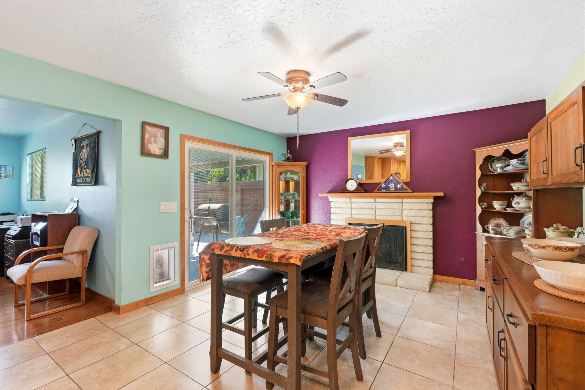 3205 W Cypress Ave, Visalia, CA 93277